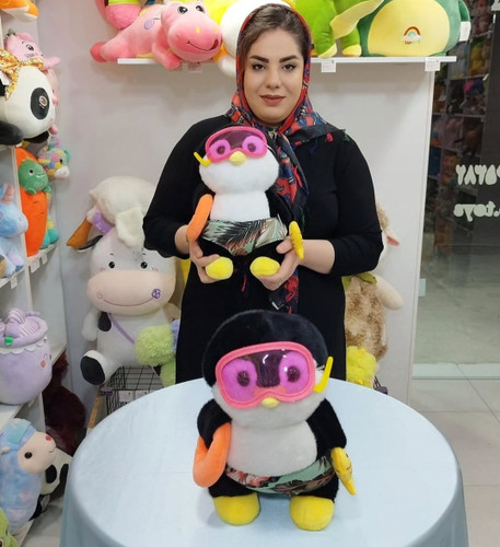 عروسک پنگوئن شناگر