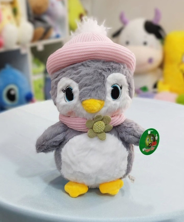 عروسک پنگوئن شالگردنی کلاه بافت