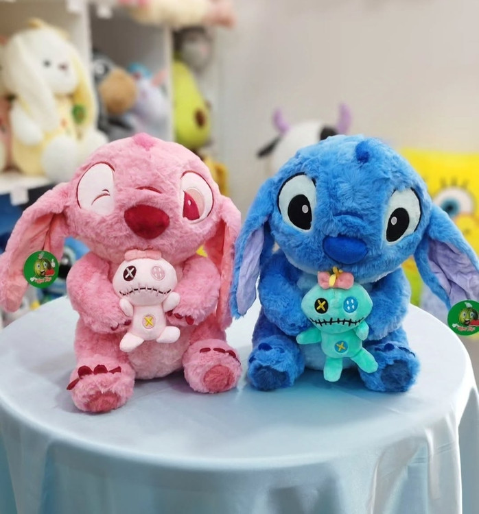 استیج عروسک بدست