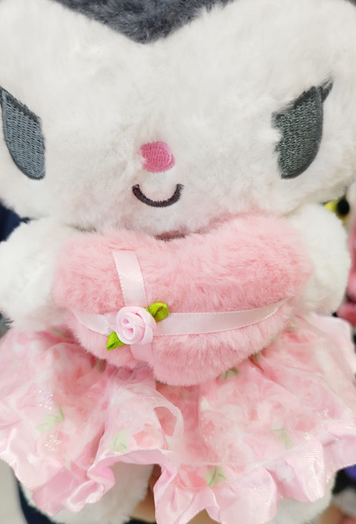 عروسک کرومی و ملودی قلب بدست اورجینال