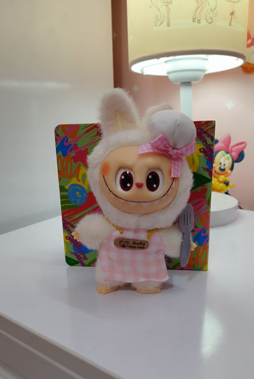 عروسک لبوبو