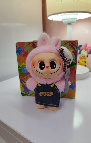 عروسک لبوبو