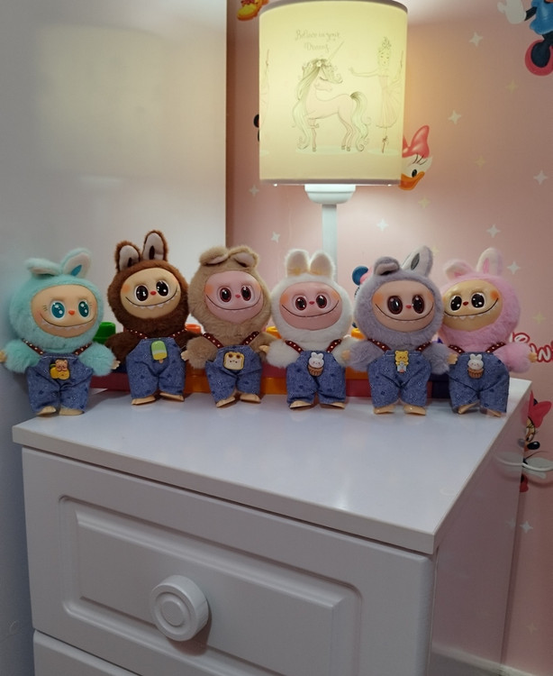 عروسک لبوبو