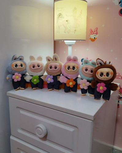 عروسک لبوبو کالکشن sunflower