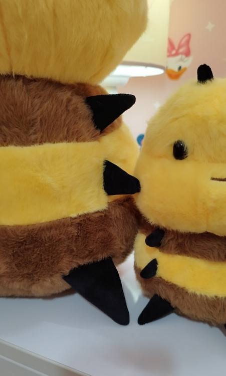 عروسک زنبور مهربون