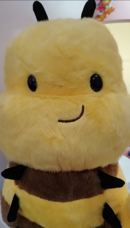 عروسک زنبور مهربون