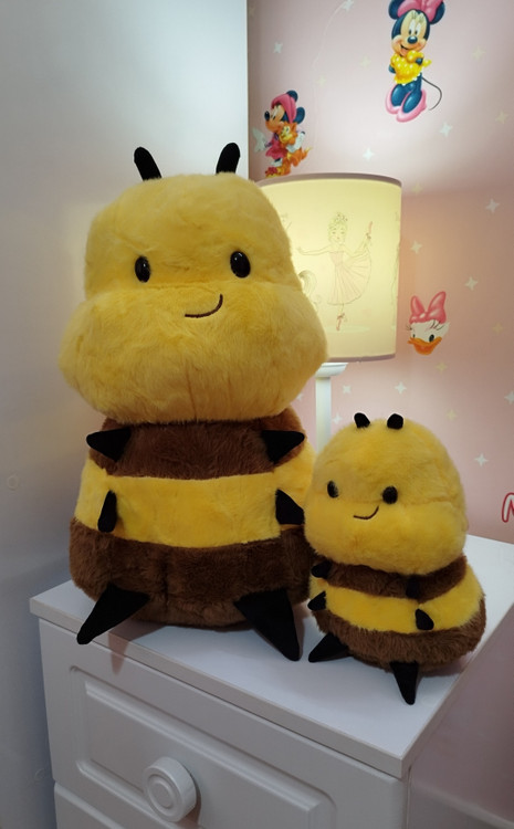 عروسک زنبور مهربون