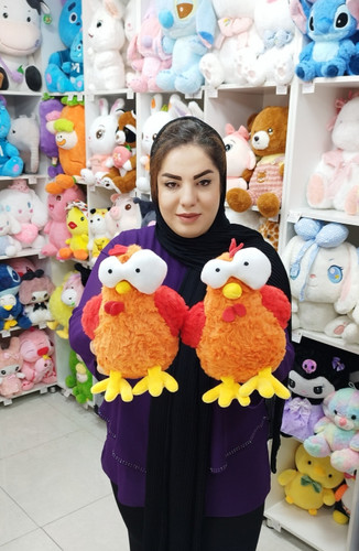 عروسک مرغ قرمز احمق
