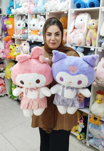 عروسک کرومی و ملودی ایستاده