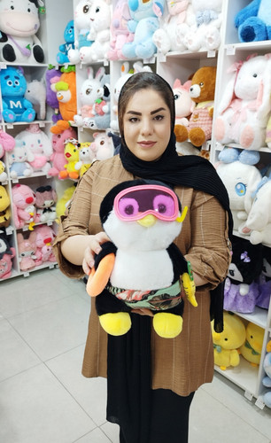 عروسک پنگوئن شناگر